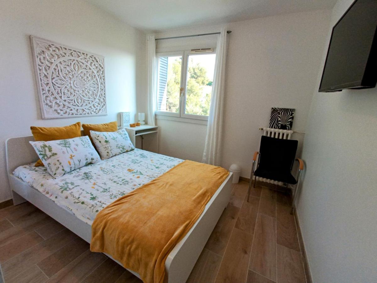 Private Room In Renovated Apartment - Tram 1 Min Walk Nizza Exterior foto