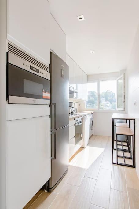Private Room In Renovated Apartment - Tram 1 Min Walk Nizza Exterior foto