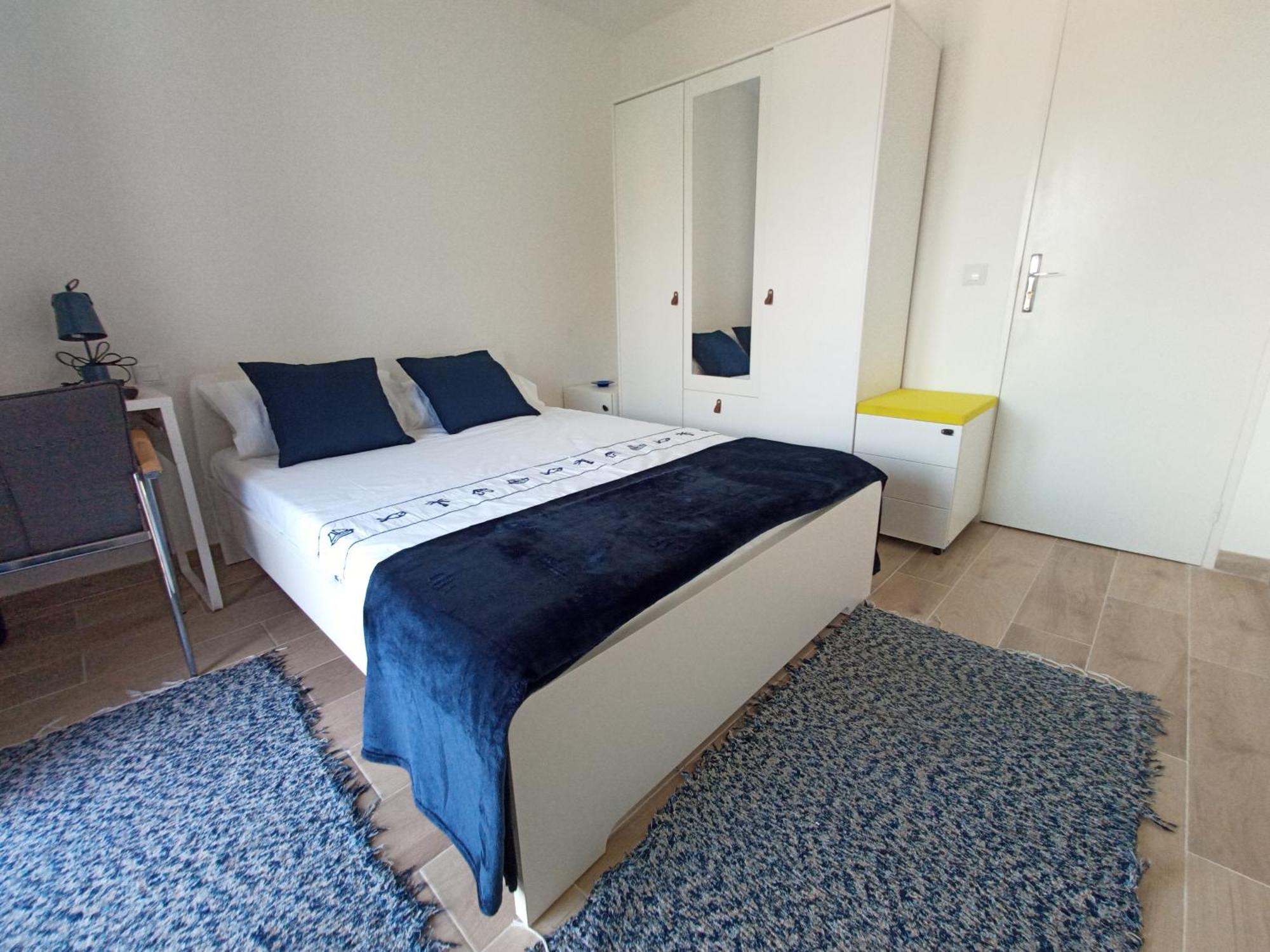 Private Room In Renovated Apartment - Tram 1 Min Walk Nizza Zimmer foto